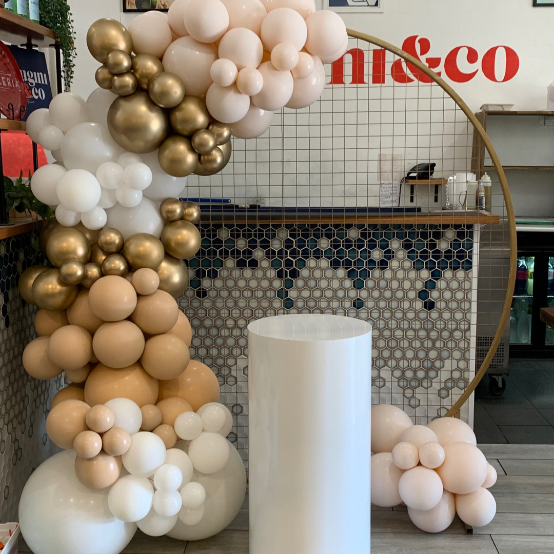 Gold Mesh Backdrop with Balloon Garland Package w/ no signage