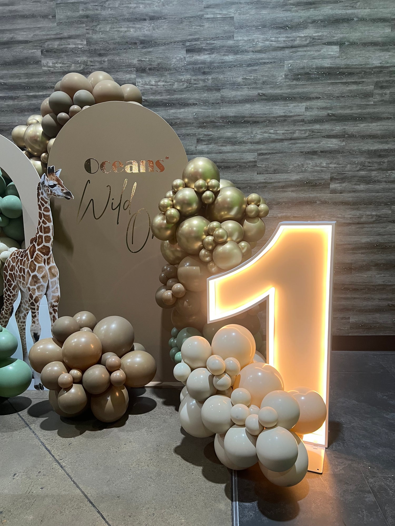 Hire Marquee Light Up Numbers