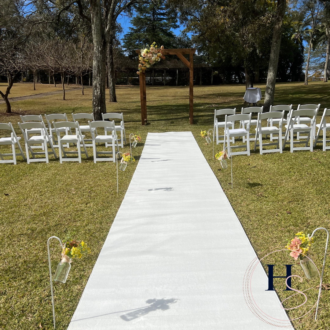 W101 Macarthur Park Wedding Ceremony Package with Large Wooden Arbour & Gladiator Chairs