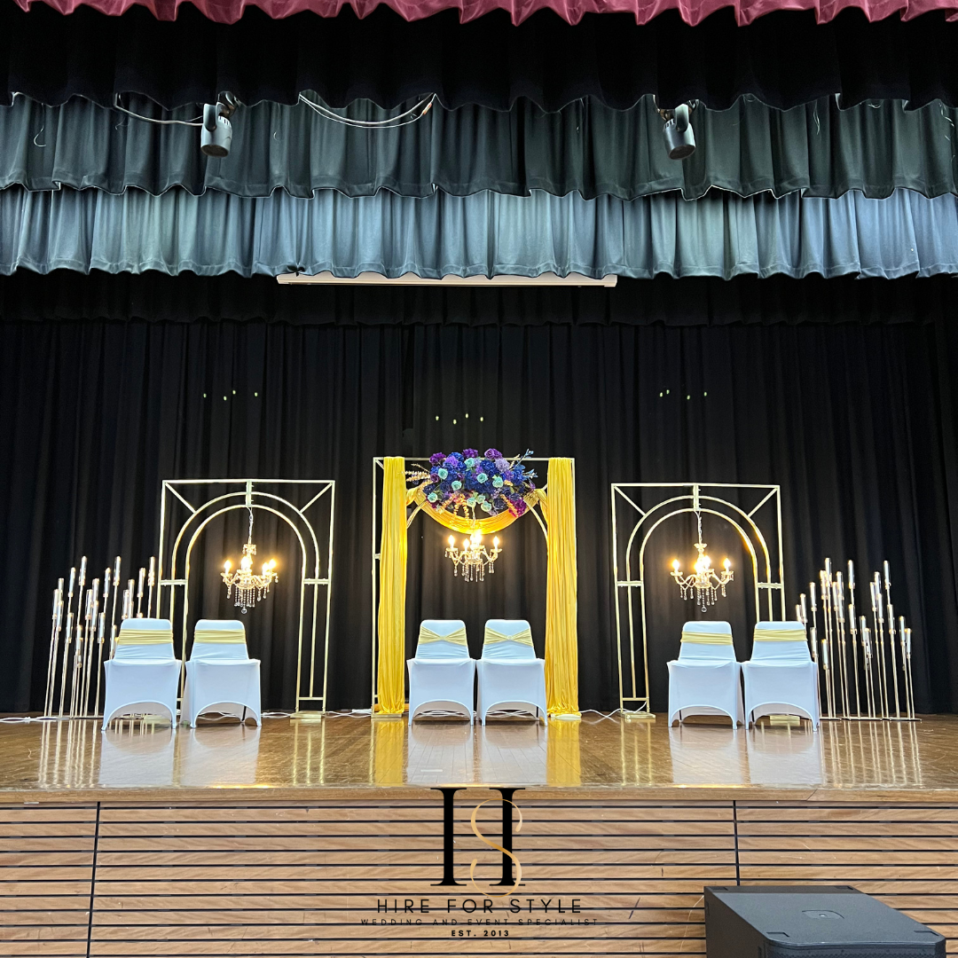 Basic Gold Trio Backdrop Package 001